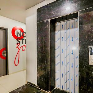 Super Collection O Le Noida Hotel Near Sector 76 Metro Station